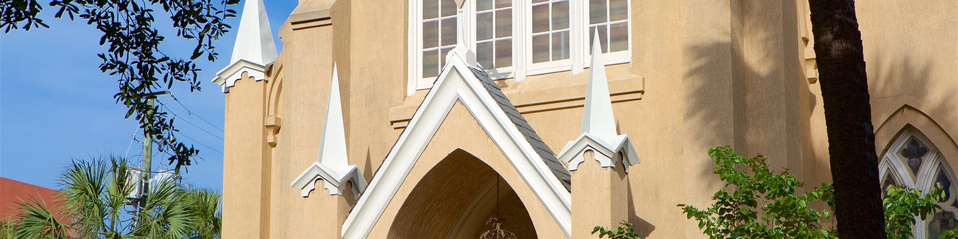 Mickve Israel Temple featuring religious aspects