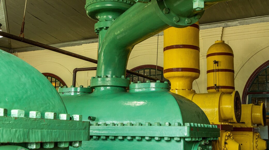 Pump House Steam Museum showing interior views