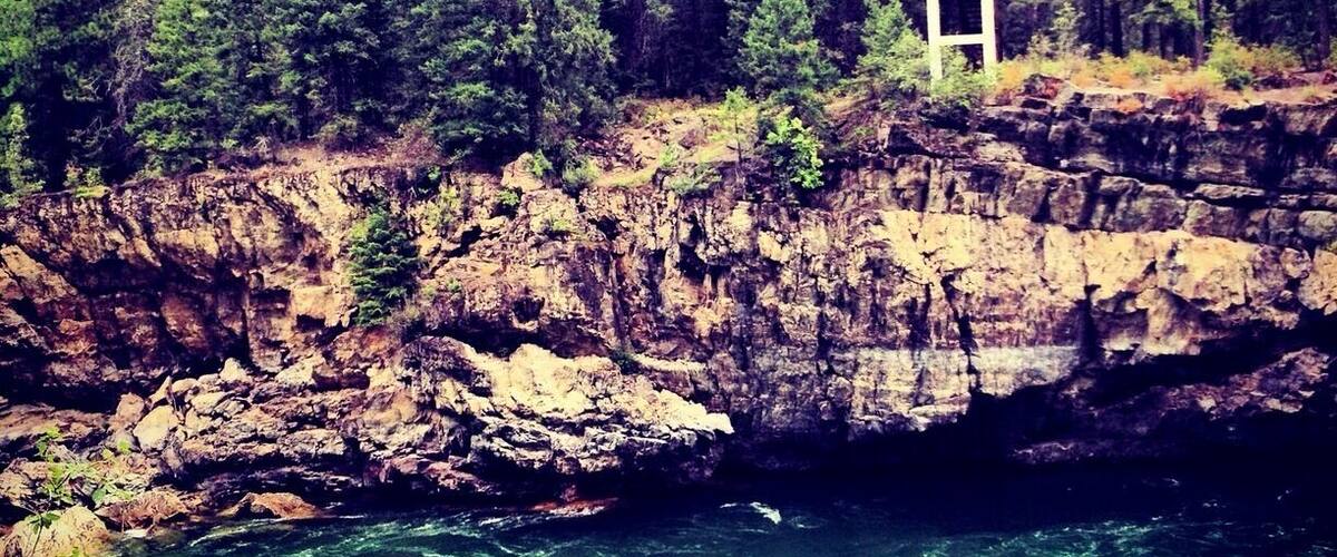 Unkink your legs with an invigorating hike through the woods and over the river on the Kootenai Falls Swinging Bridge. Parking lot, picnic tables and concession stand. Hwy 2 between Libby and Troy, milepost 21. • http://visitmt.com/swingingbridge • #Libby #Montana #bridges #rivers #hikes #localgem