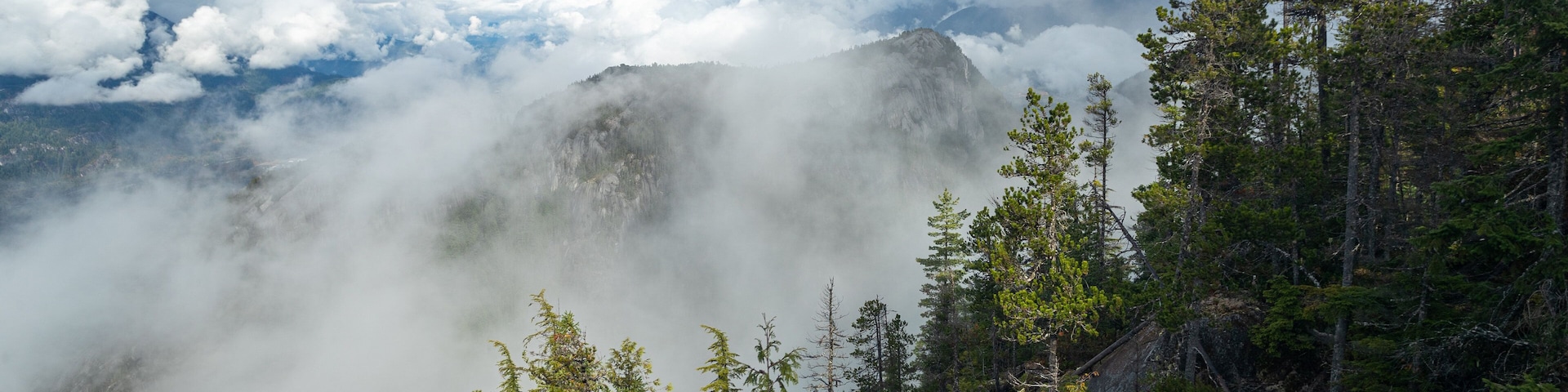 Stawamus Chief Provincial Park featuring landscape views, mist or fog and mountains