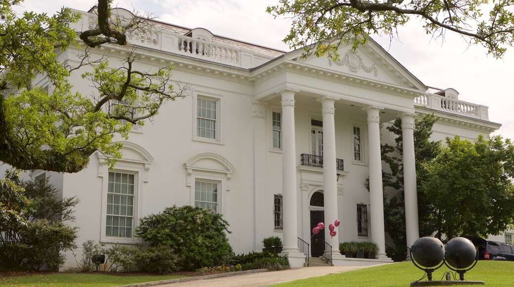 ジ オールド ガバナーズ マンション 表示 遺跡 と 行政建造物