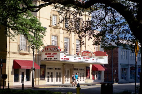 Reynolds Square showing theater scenes