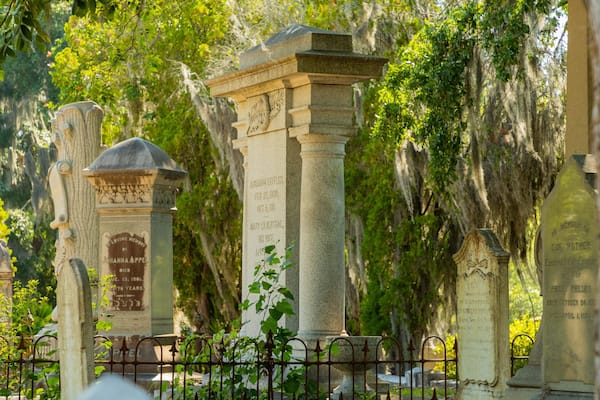 Laurel Grove North Cemetery