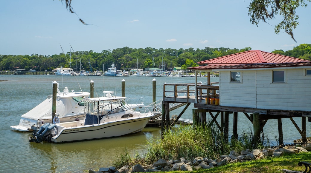 Isle of Hope Historic District which includes a bay or harbor