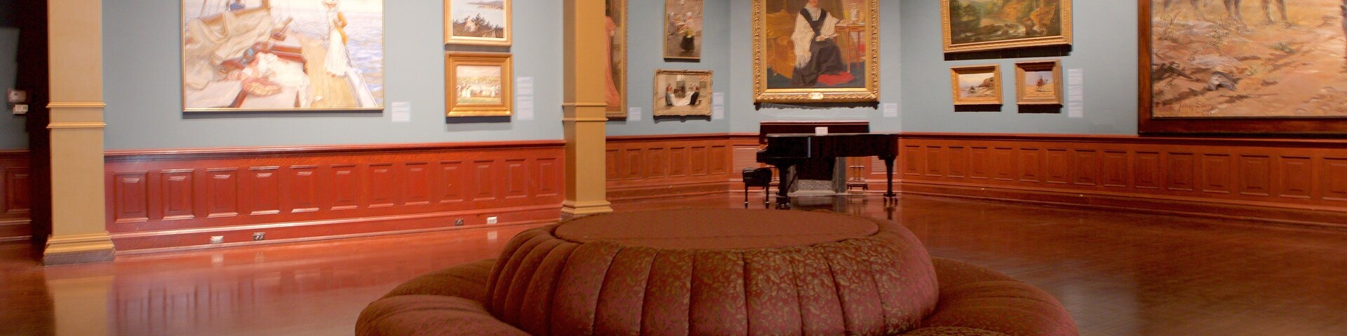 Telfair Square which includes art and interior views
