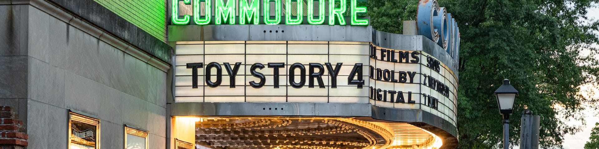 Commodore Theatre featuring signage