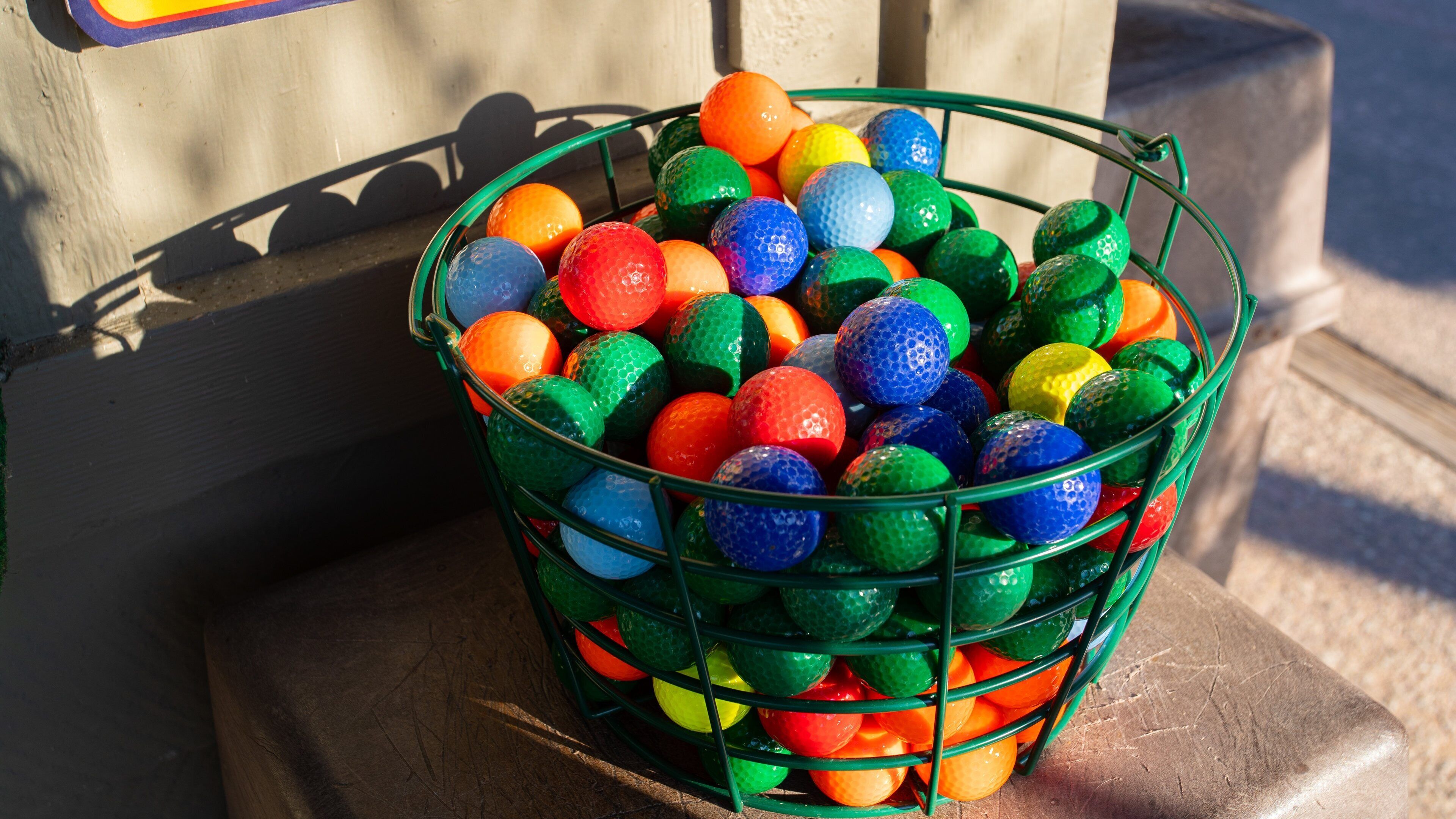 Coconut Creek Family Fun Park featuring golf