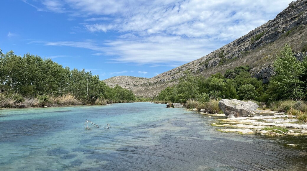 Khu vực Tự nhiên Sông Devils