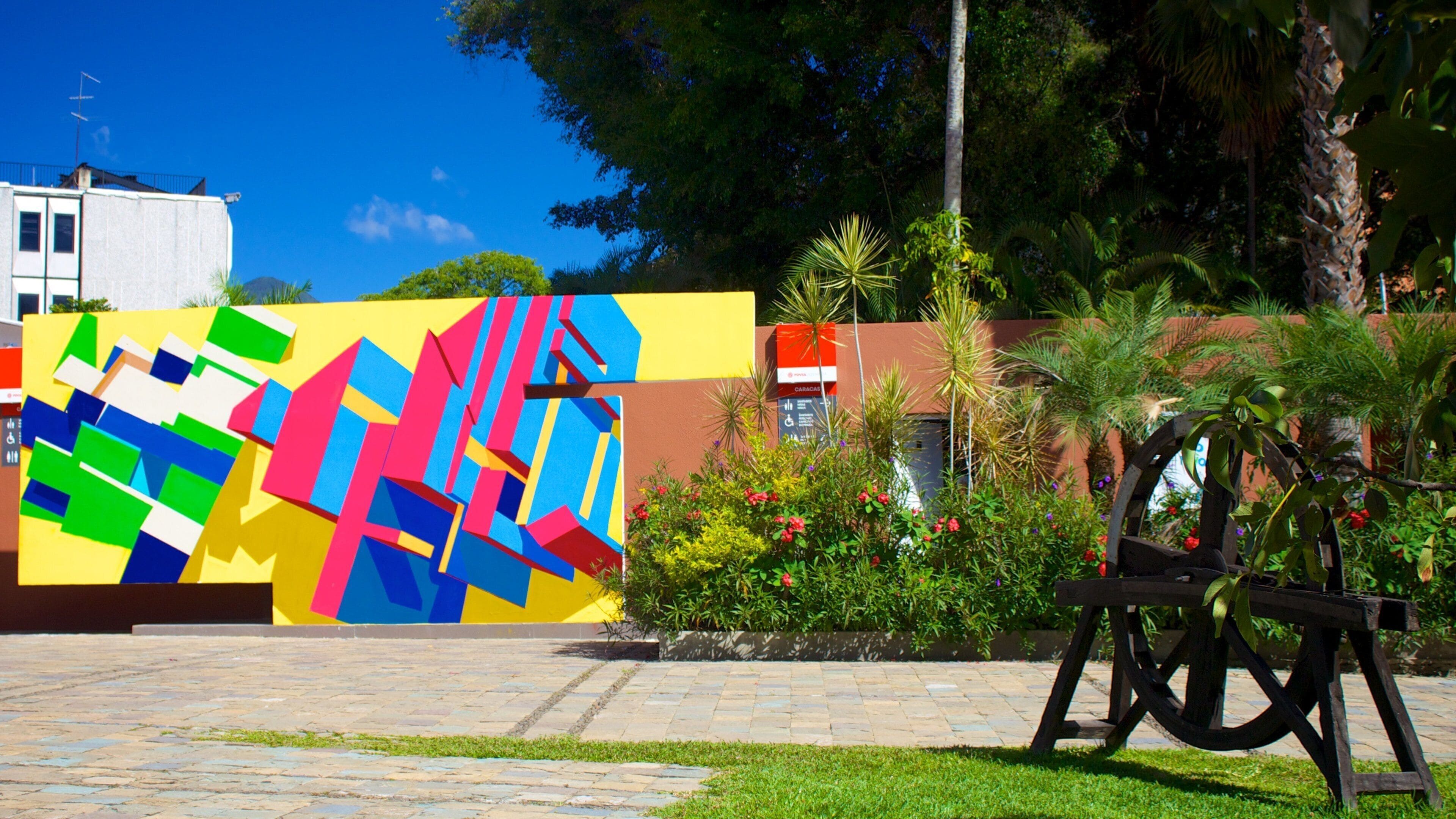 คารากัส เนื้อเรื่องที่ ศิลปะกลางแจ้ง