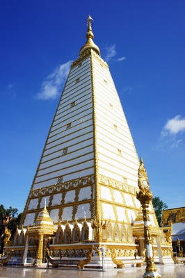 Chedi Phra Si Maha Phot