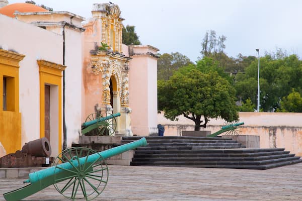 Fort Loreto og byder på kulturarvsgenstande og militærgenstande
