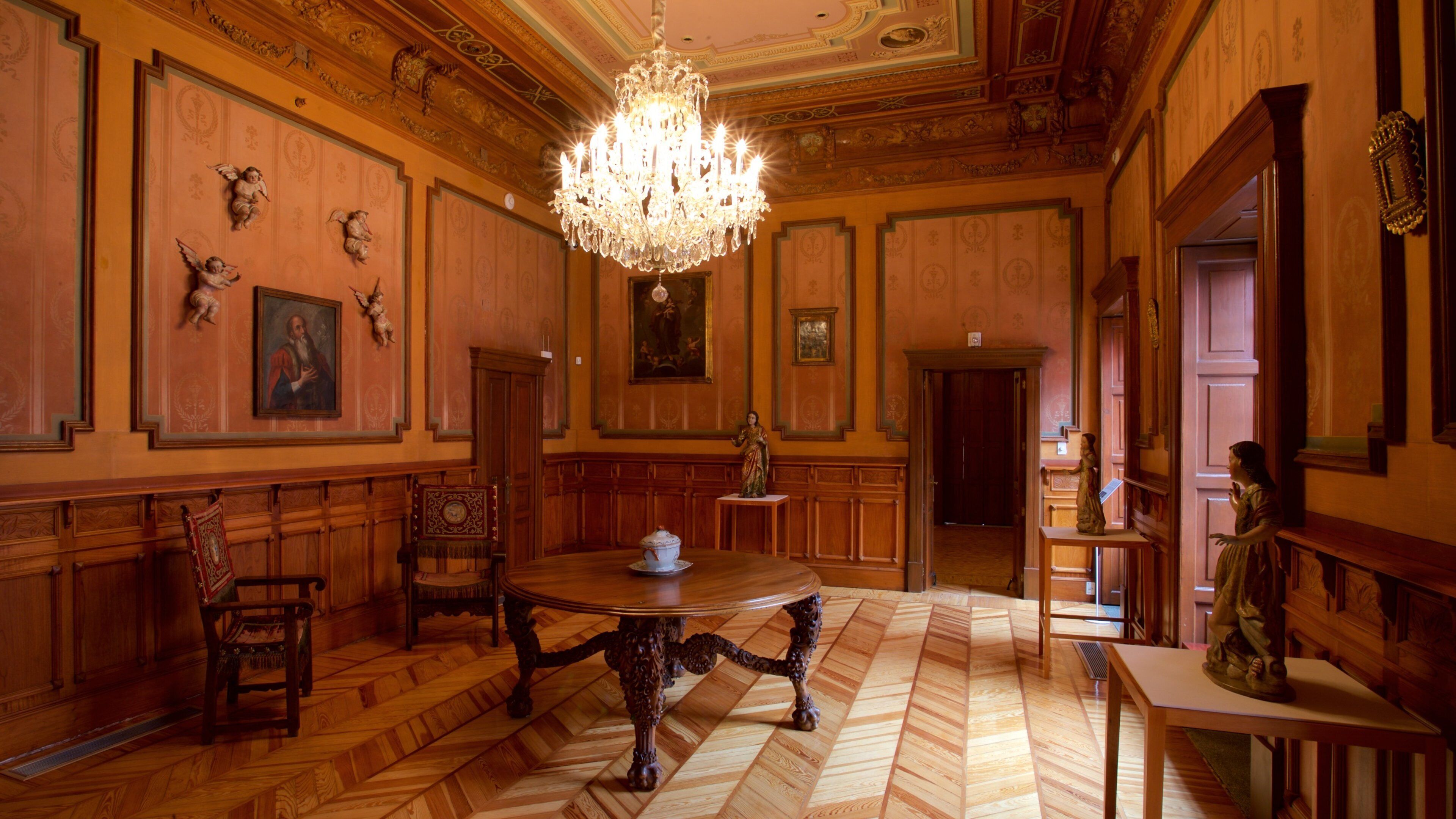 Amparo Museum which includes interior views and heritage elements