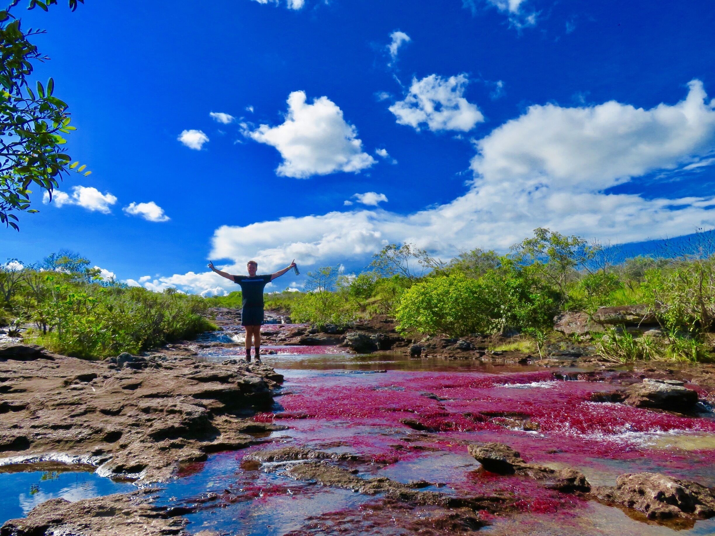 A gem hidden in Colombia. Absolutely stunning and a photographers dream! #outdoorexplore #greatoutdoors