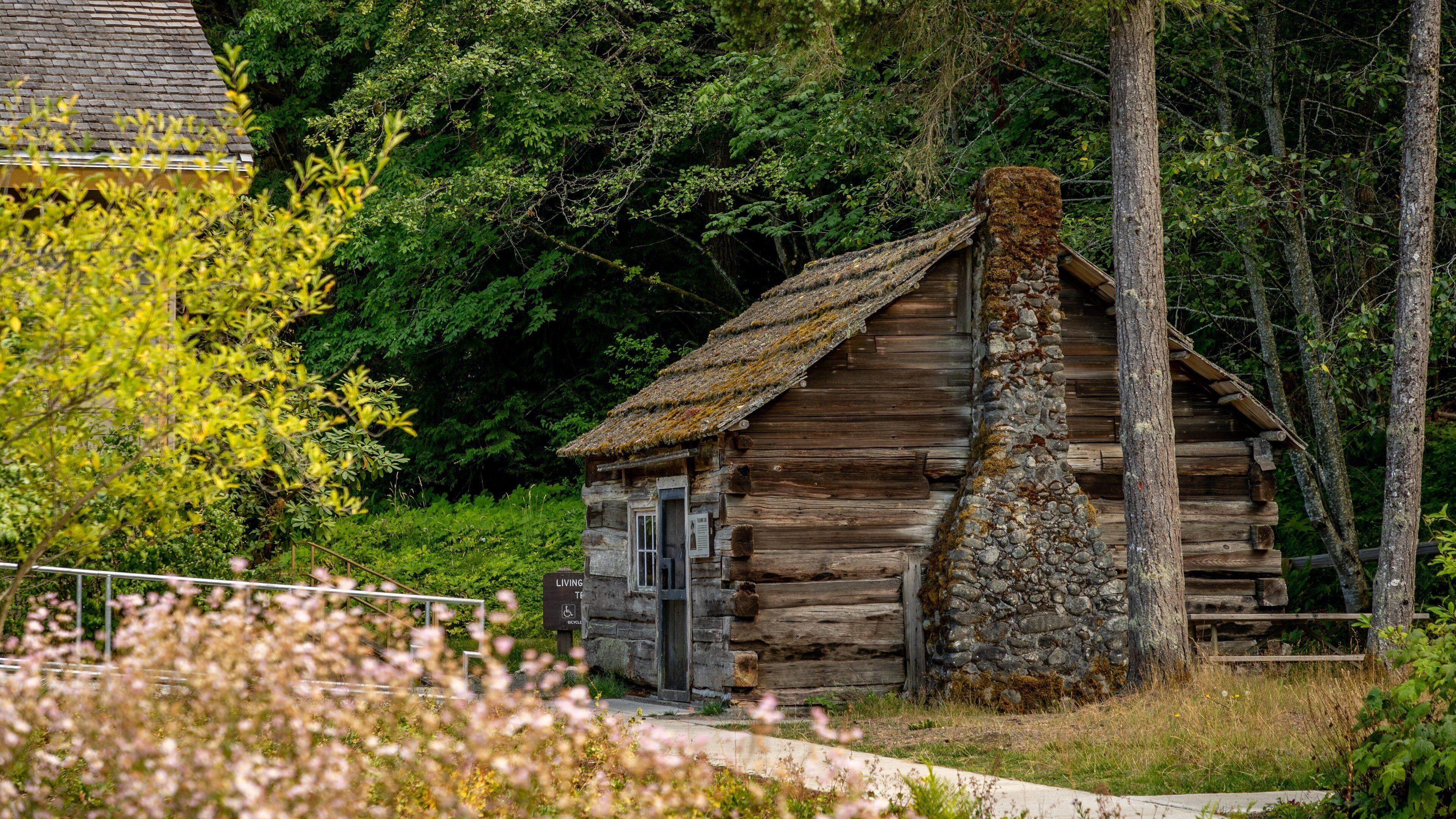 Olympic National Park Visitor Center featuring heritage elements