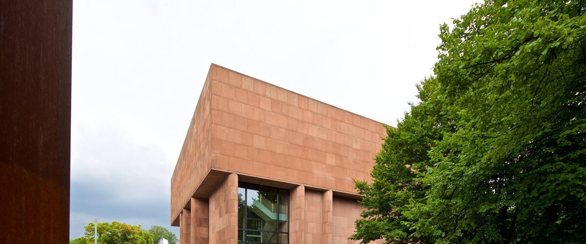 比勒費爾德美術展覽館