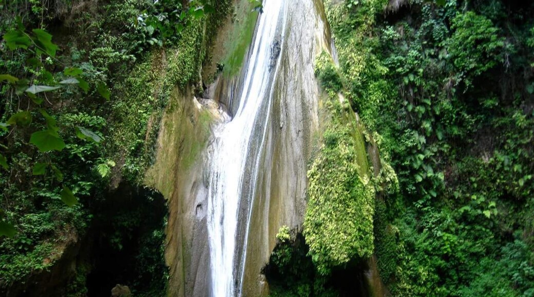 Chuveje waterfall