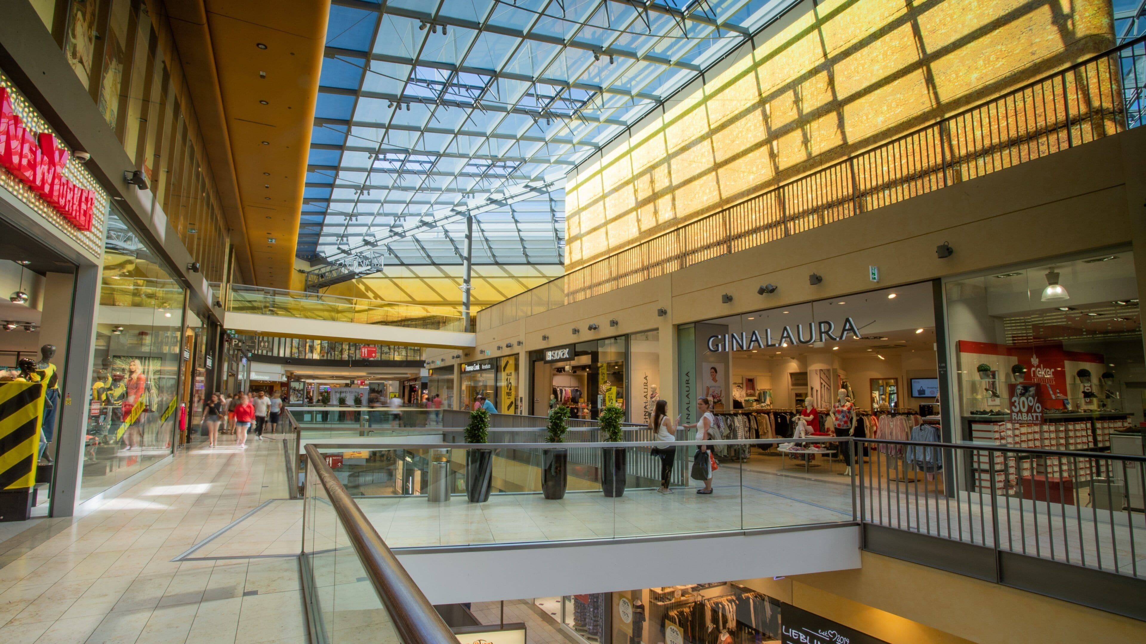 Thier-Galerie featuring shopping and interior views