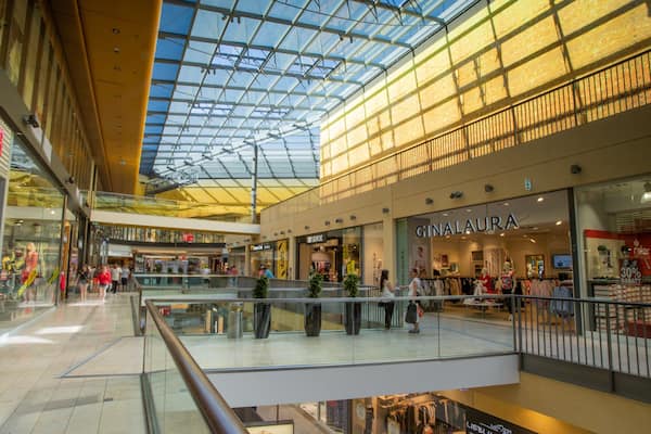 Thier-Galerie featuring shopping and interior views