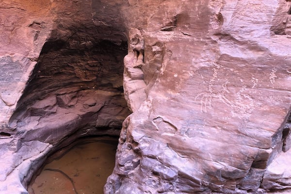 Petroglyphs of Khazali