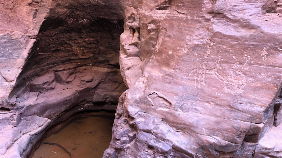 Petroglyphs of Khazali