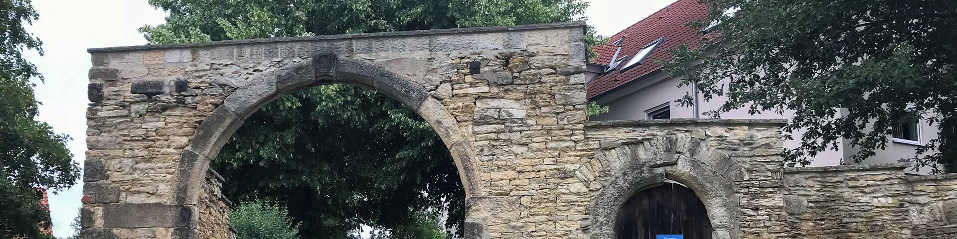 Tor in AltNaußlitz (Dresden)