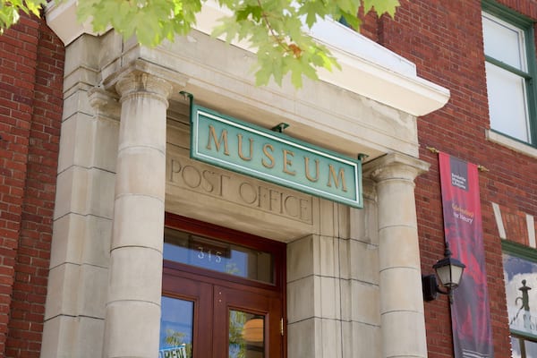 Revelstoke Museum and Archives which includes heritage elements and signage