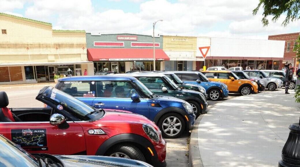 Mini Takes the States 2014 Road Rally Lubbock to Austin Leg:
Mini Cooper parking only... for approximately three hours... we owned this town !
#MTTS2014 #minitakesthestates #go11