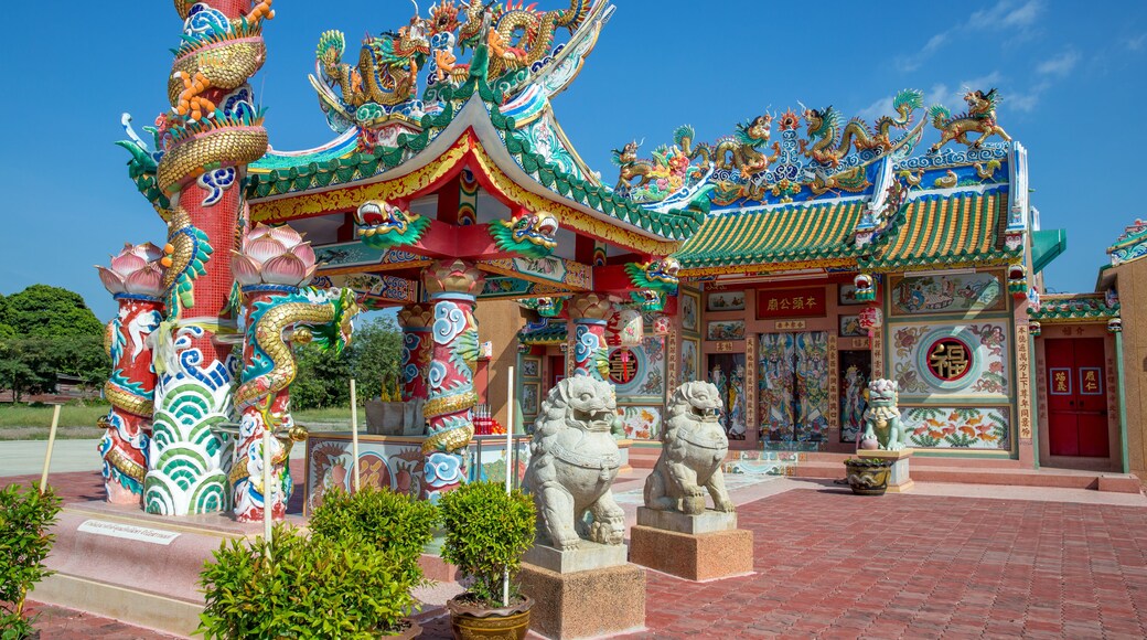 San Chao Pho Ongkharak Tutelary Shrine.