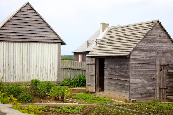 Fortress Louisbourg National Historic Site welches beinhaltet Farmland
