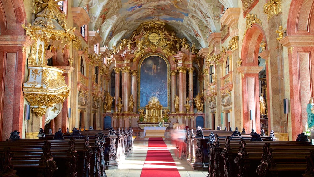 Gyor Benedictine Church showing interior views, religious aspects and a church or cathedral