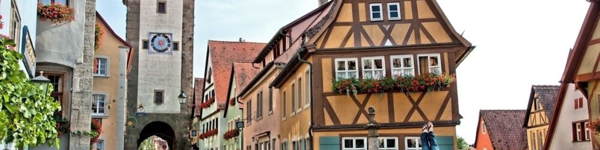 Such a cute town. Yes, I'm doing a handstand!