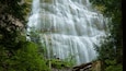 Chute de Bridal Veil qui includes cascade