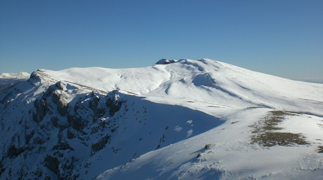 Vistes a l'est des de Punta Aguda, Parc Natural del Cadí-Moixeró (novembre 2011)