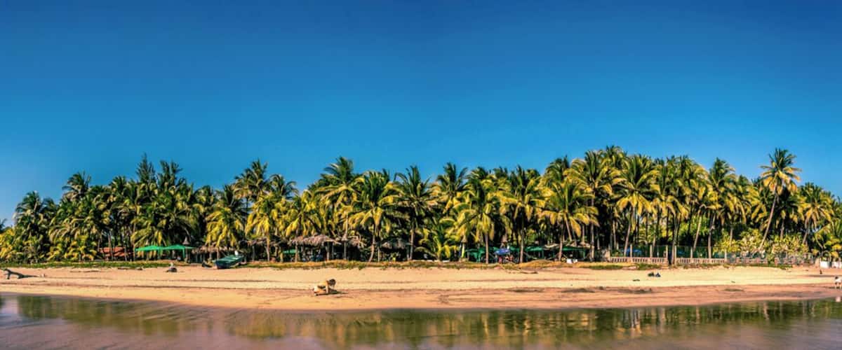 El Cuco is the widest and longest beach I've ever been to! El Salvador is so full of surprises.