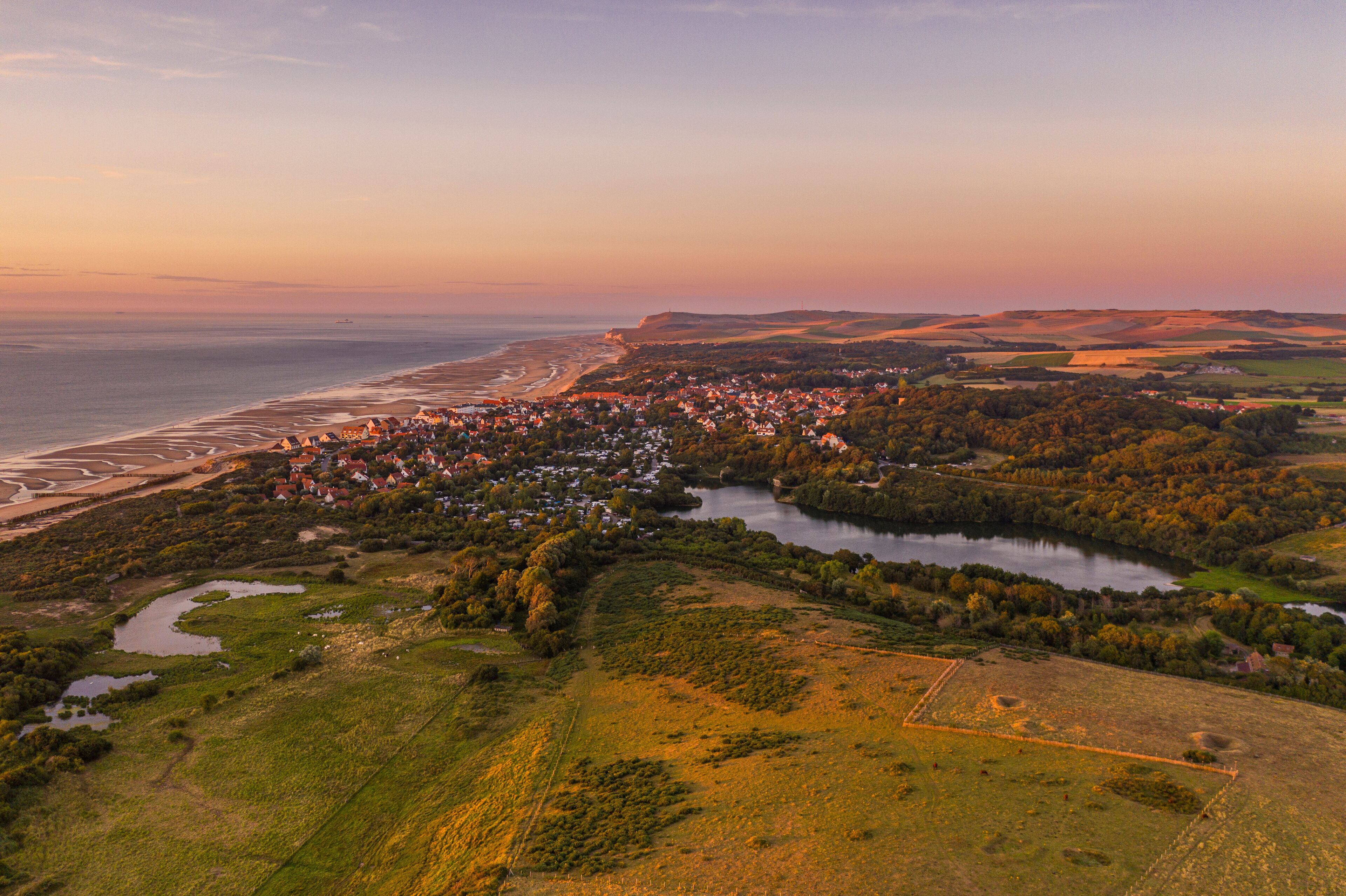 la baie de Wissant entre le cap Gris-nez et le cap Blanc-nez