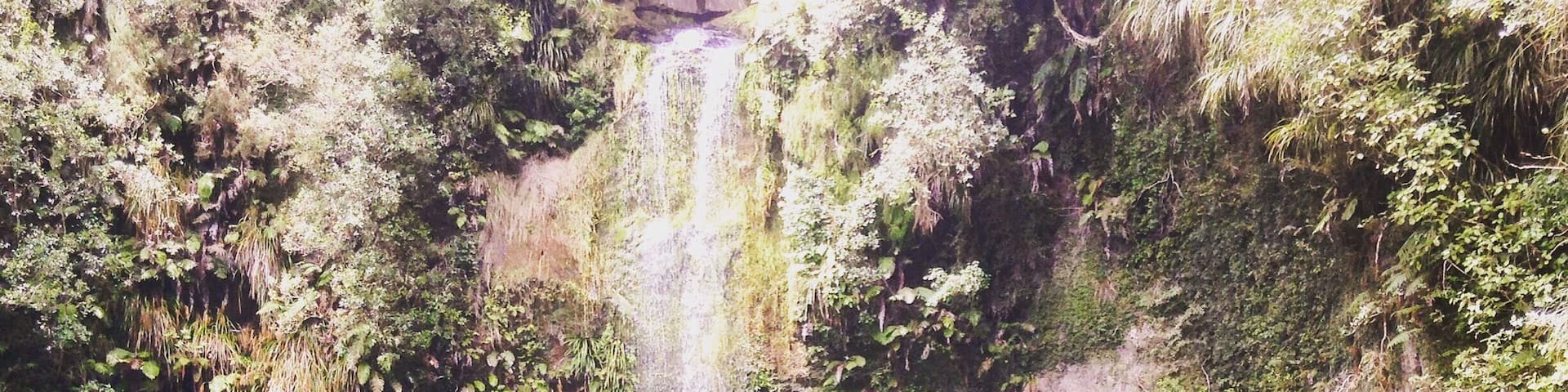 Secret waterfall have to know someone who has been there before to get down to it as its a unmarked trail