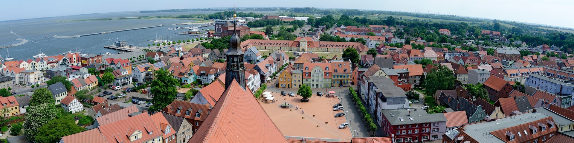Blick über den Hauptplatz von Barth