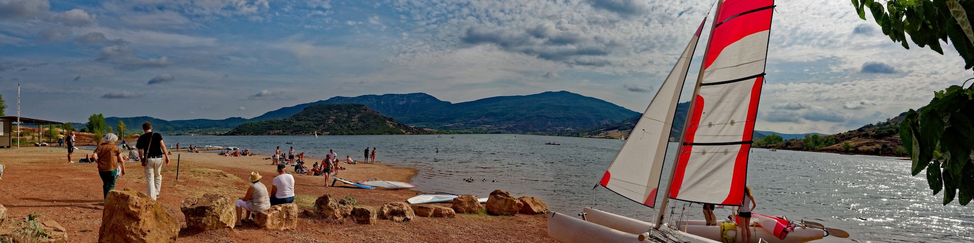 Lac du Salagou, Hérault, Languedoc-Roussillon, France