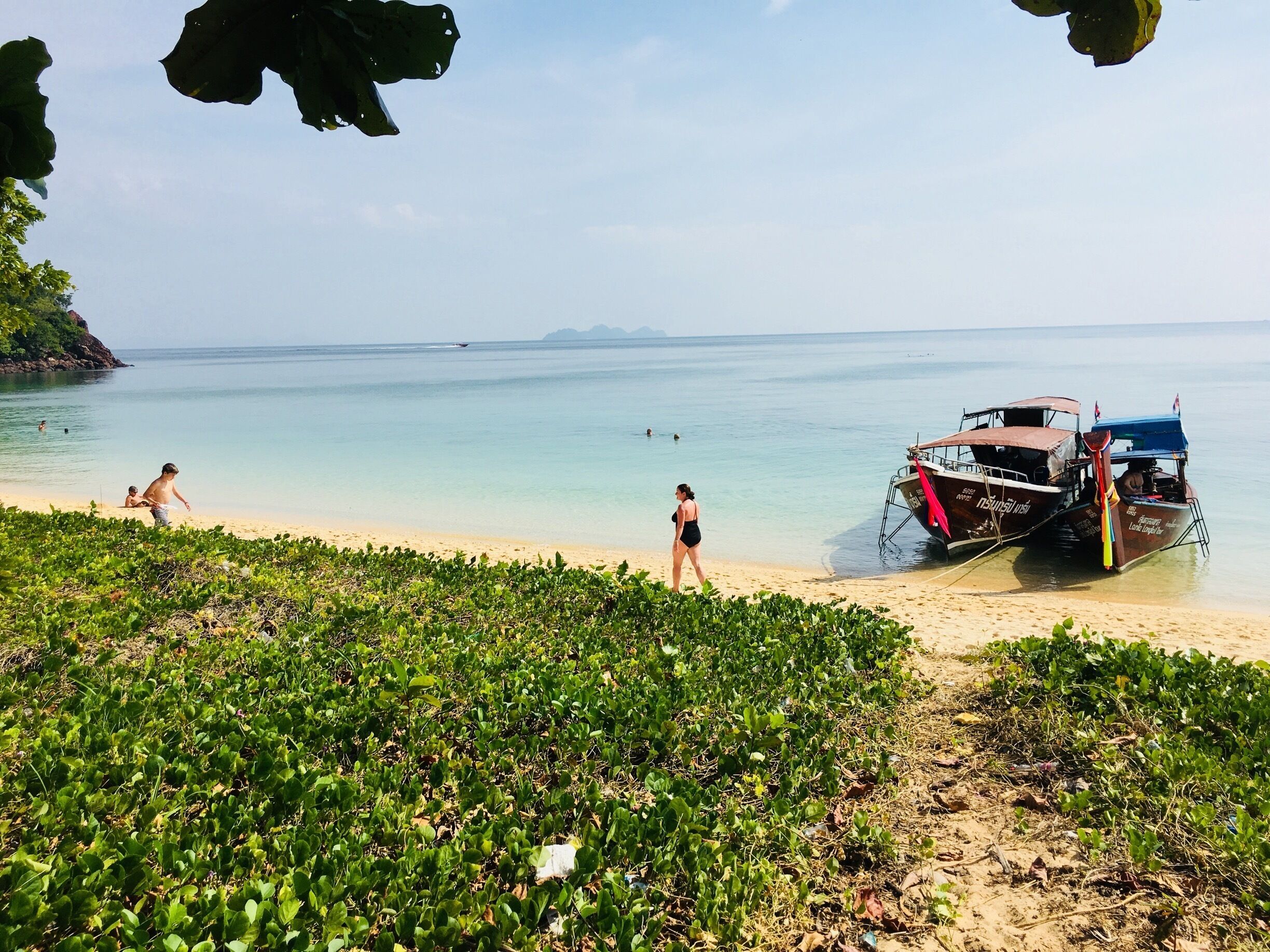 Private all-day snorkel adventure with Green Group. Hit four different islands including Emerald Cave and a stop for tasty curry lunch at this secluded cove.  About US600$ total for 3 families. #lifeatexpedia