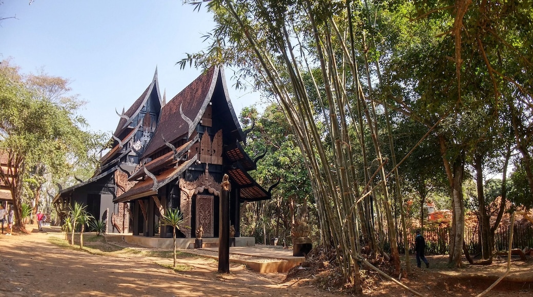 Black House Museum in Chiang Rai, Thailand
#lifeatexpedia #wewhotravel #wanderlust #thailand #chiangrai