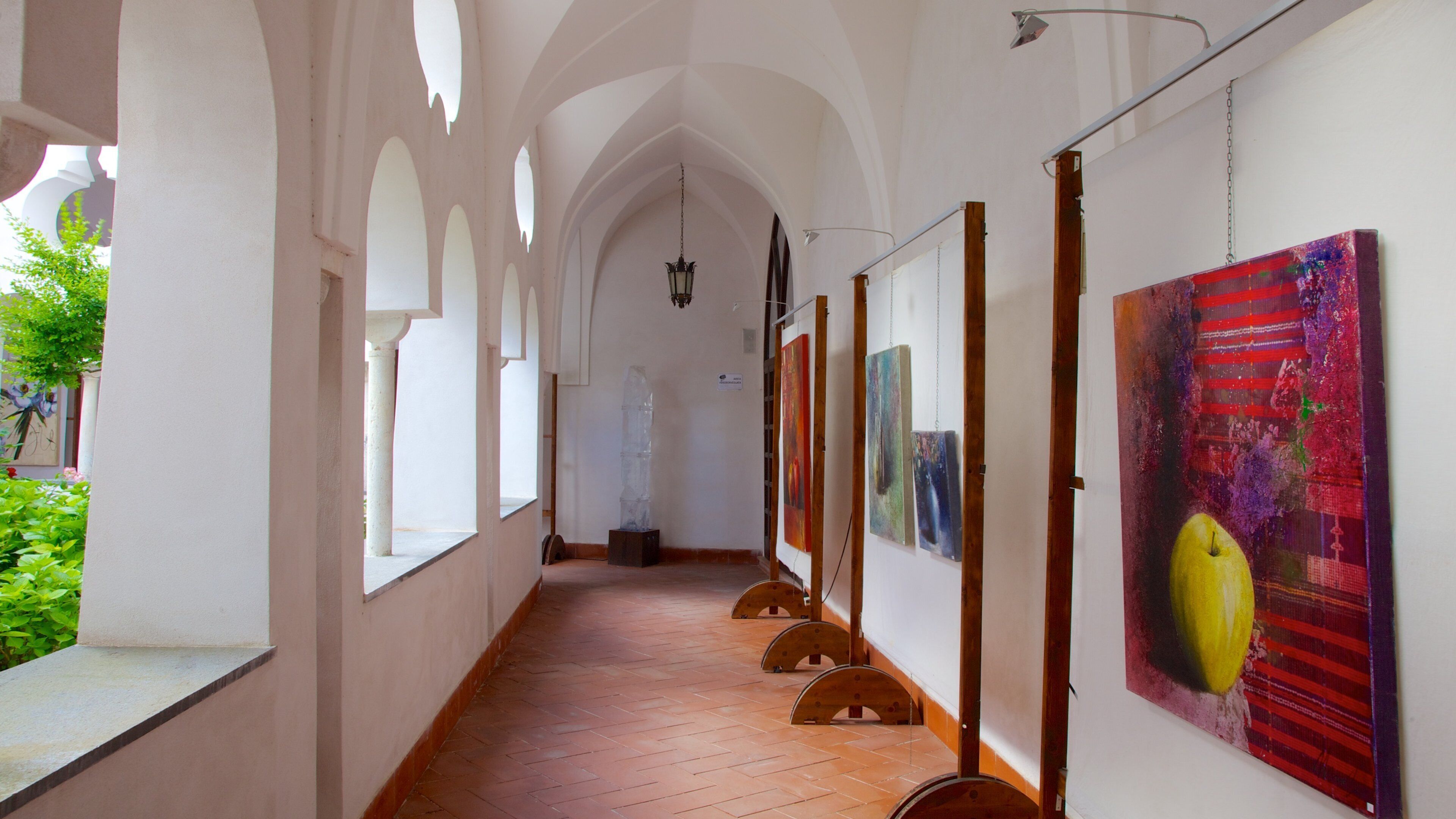 Church of San Francesco which includes a church or cathedral, interior views and art