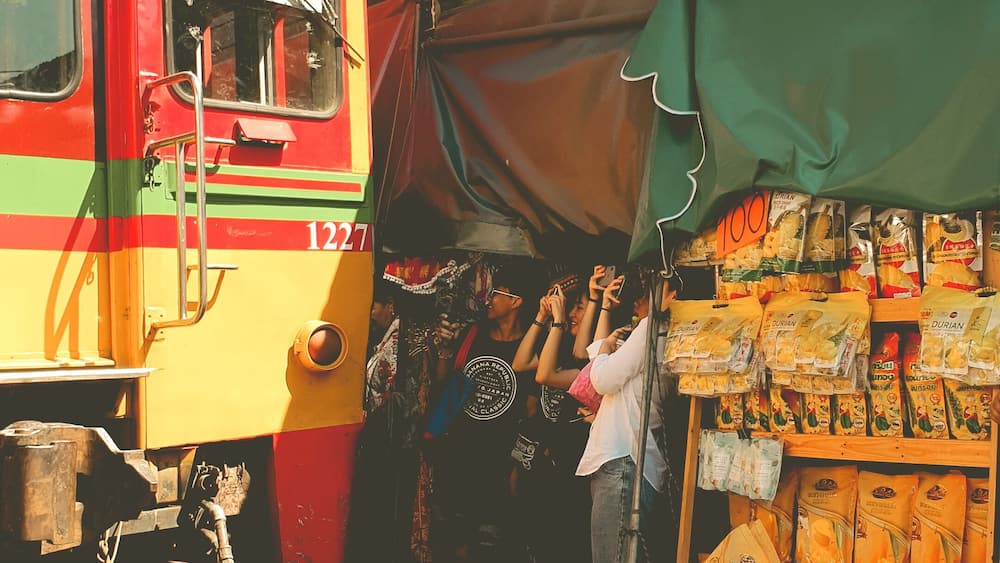 Got the chance to be near with the train coach!