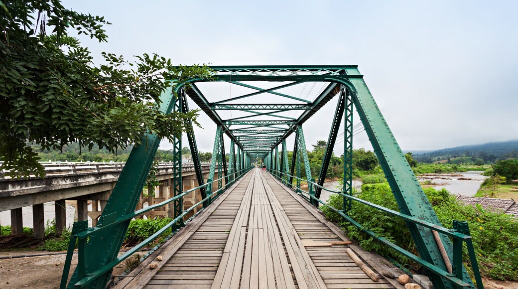 Ponte commemorativo di Pai
