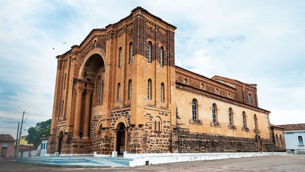 Catedral Nossa Senhora das Mercês, porto nacional, tocantins brasil
