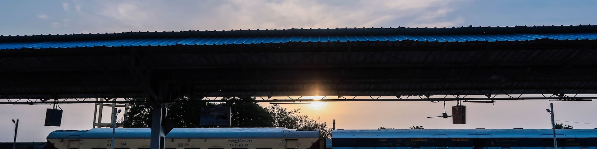 Another sunrise, another train journey, new places, after long waits….
I had never been more excited and I knew that because I couldn’t stop beaming throughout the train journey that I was about to embark upon. I was to visit a place for which I had tried nearly thrice during the last two years but failed for one reason or the other. With crossed fingers, I gave it another shot, admittedly one last shot, and bam! Here I was! But more on that soon.
#sassilysolo #travel #rajasthan #india #trainjourneys #earlymornings