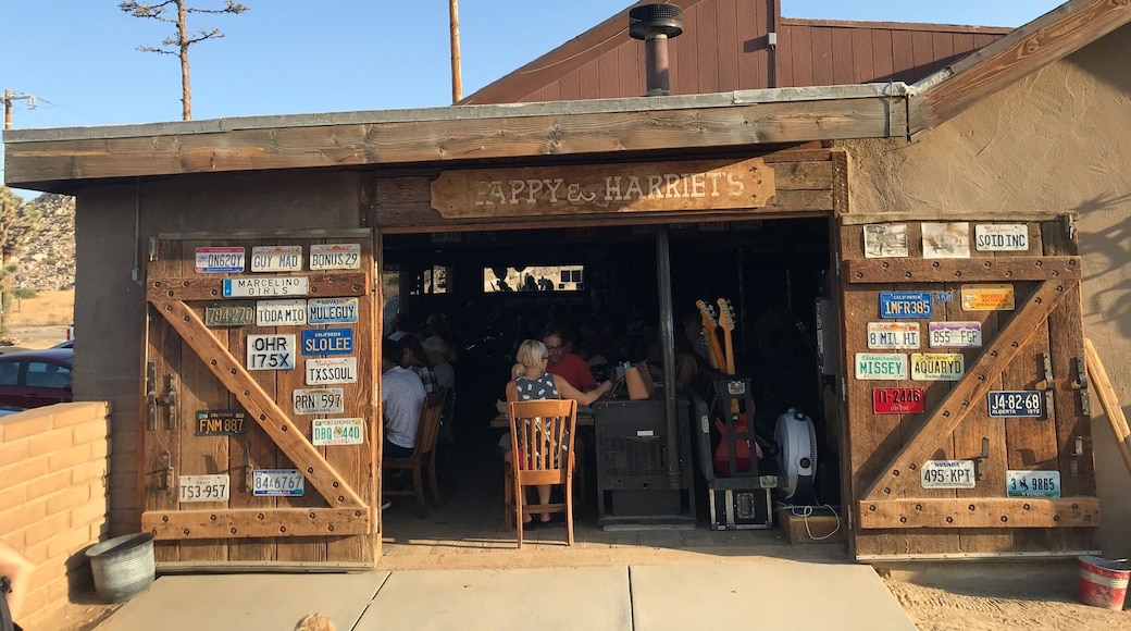 Great place to eat and listen to music.