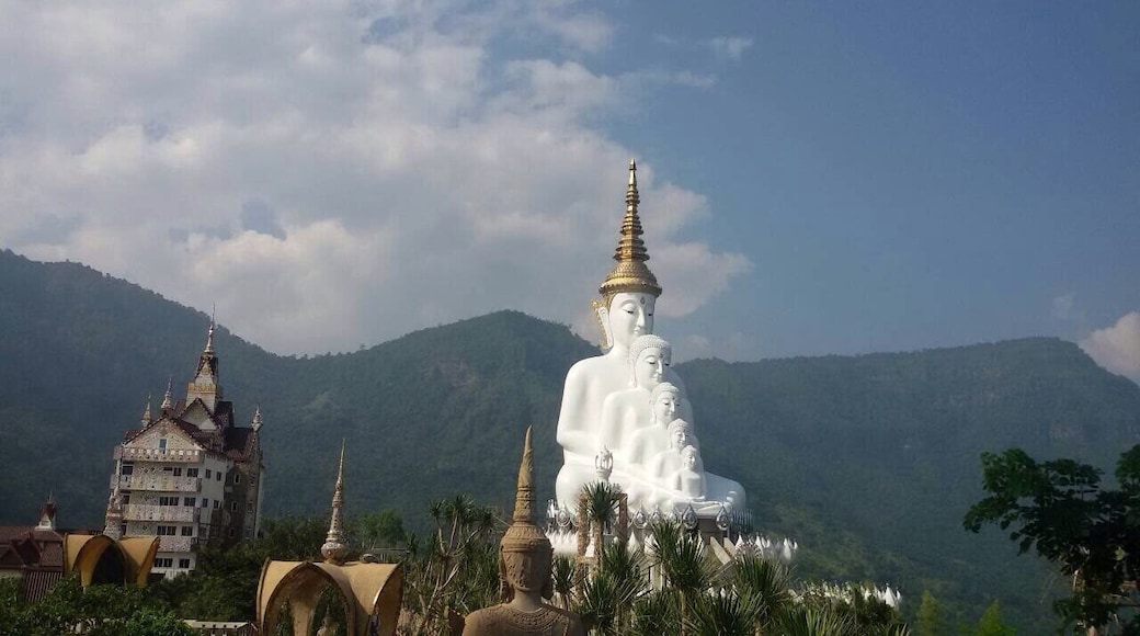 Nice place... Cool breezing... 5 Buddha statues with Blue Sky and Mountain. Keep Cool. A place where must come