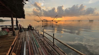 Sunrise Talay Noi Subdistrict, Khuan Khanun District Phatthalung Province,Thailand