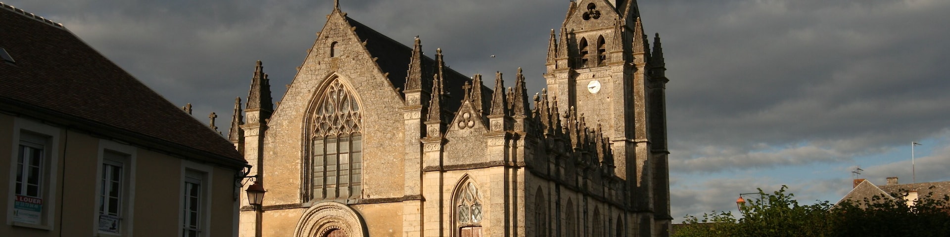 L'église Saint-Barthélémy du Pin-la-Garenne.