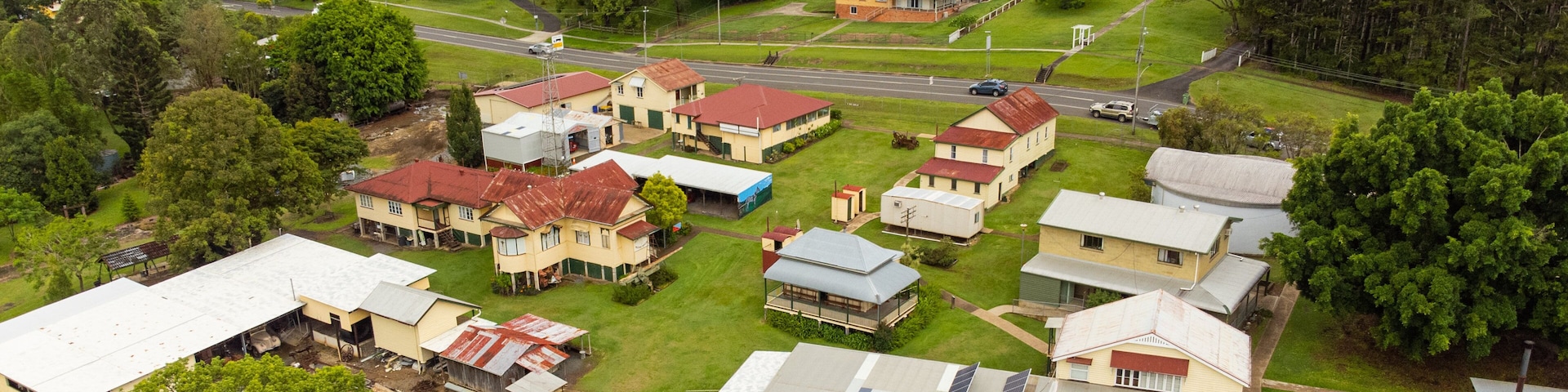 Gympie Gold Mining and Historical Museum which includes a small town or village and landscape views